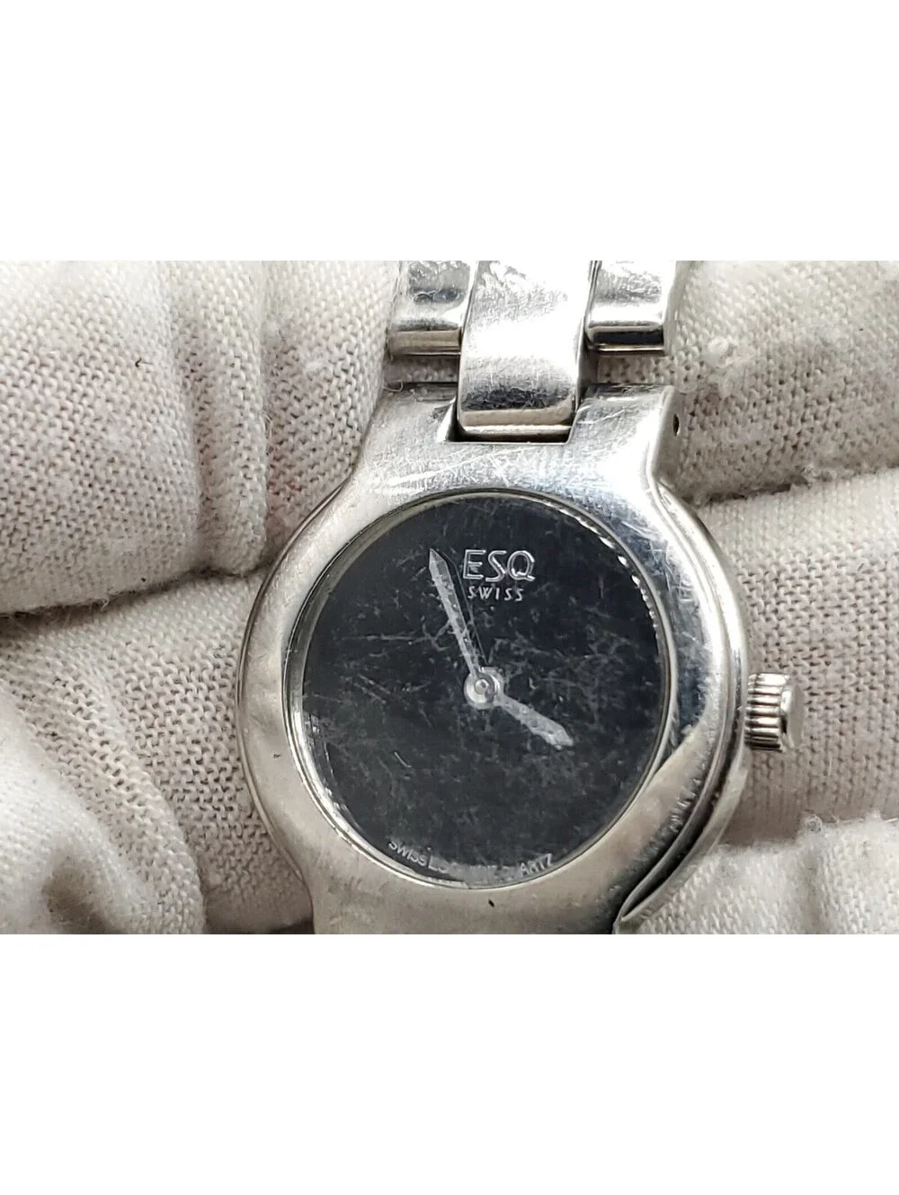 ESQ Quartz Womens Watch New Battery Silver Tone Black Dial 24mm